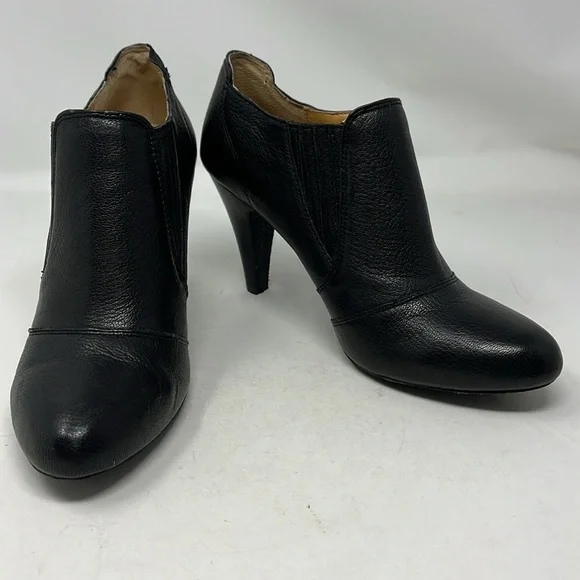 AUDREY BROOK AVIGNON SLIP ON BLACK SHOE BOOTIE HEEL LEATHER UPPER SIZE 7.5 - Picture 2 of 13